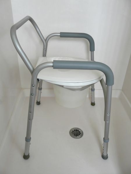 Commode Installation in Mandeville